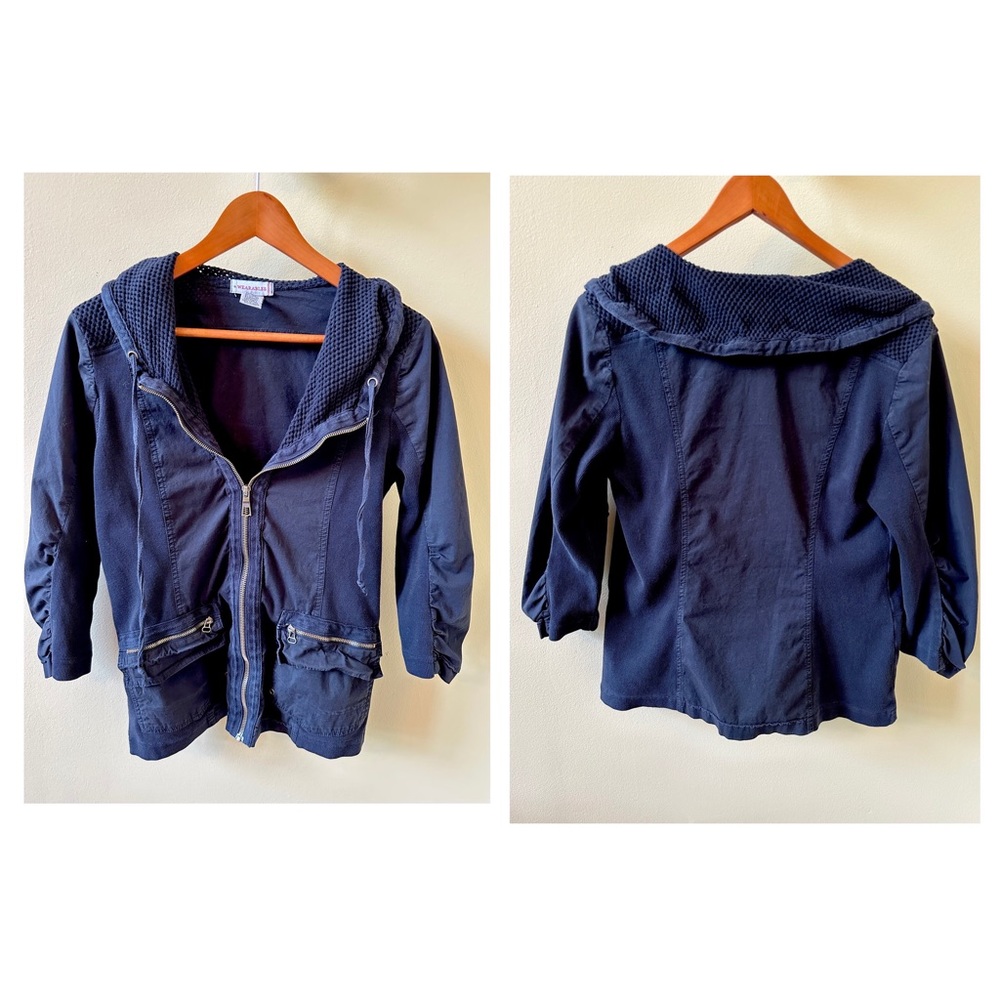 Black light weight jacket